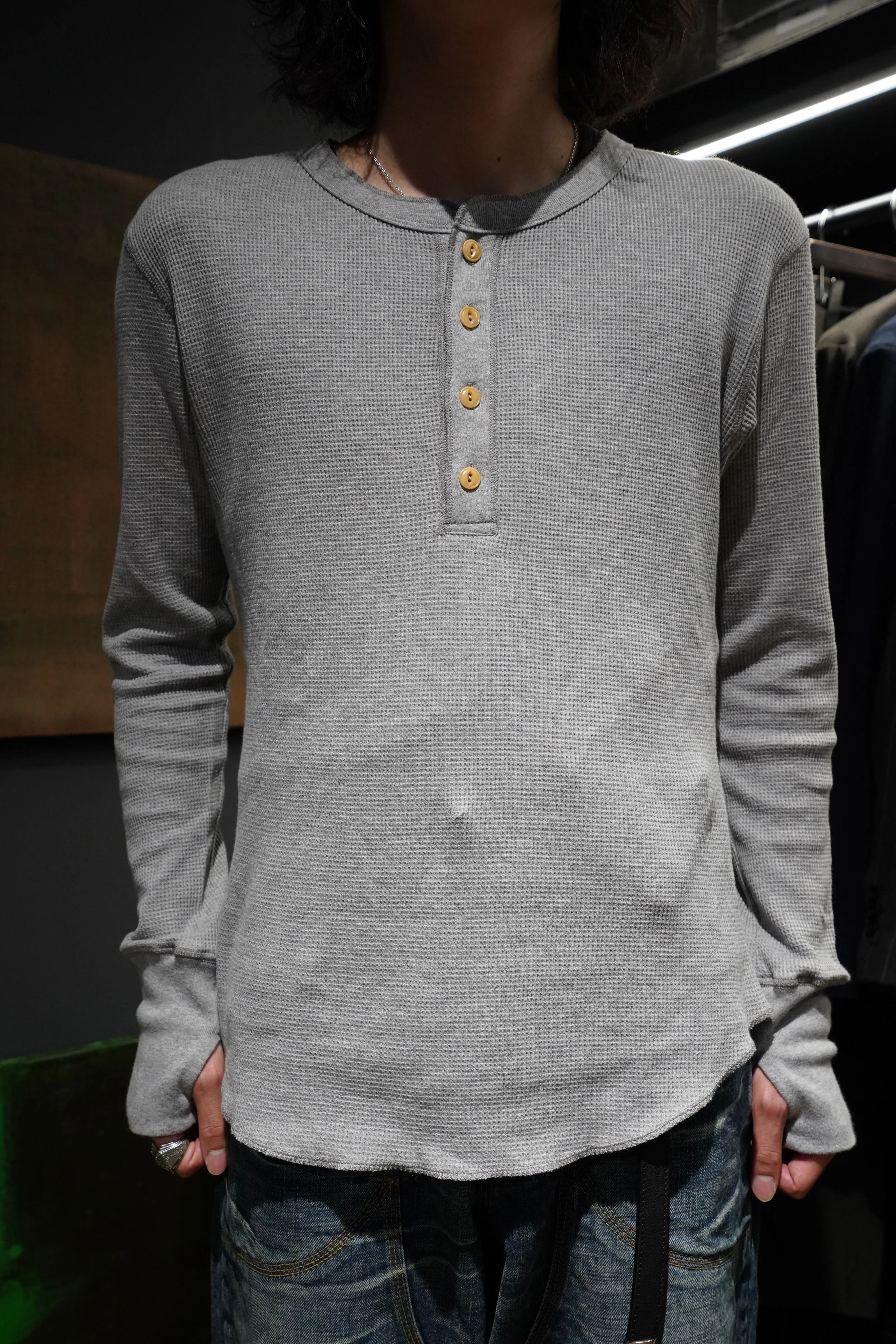 4B TIGHT WAFFLE LS (L.GRAY)(EXCLUSIVE)
