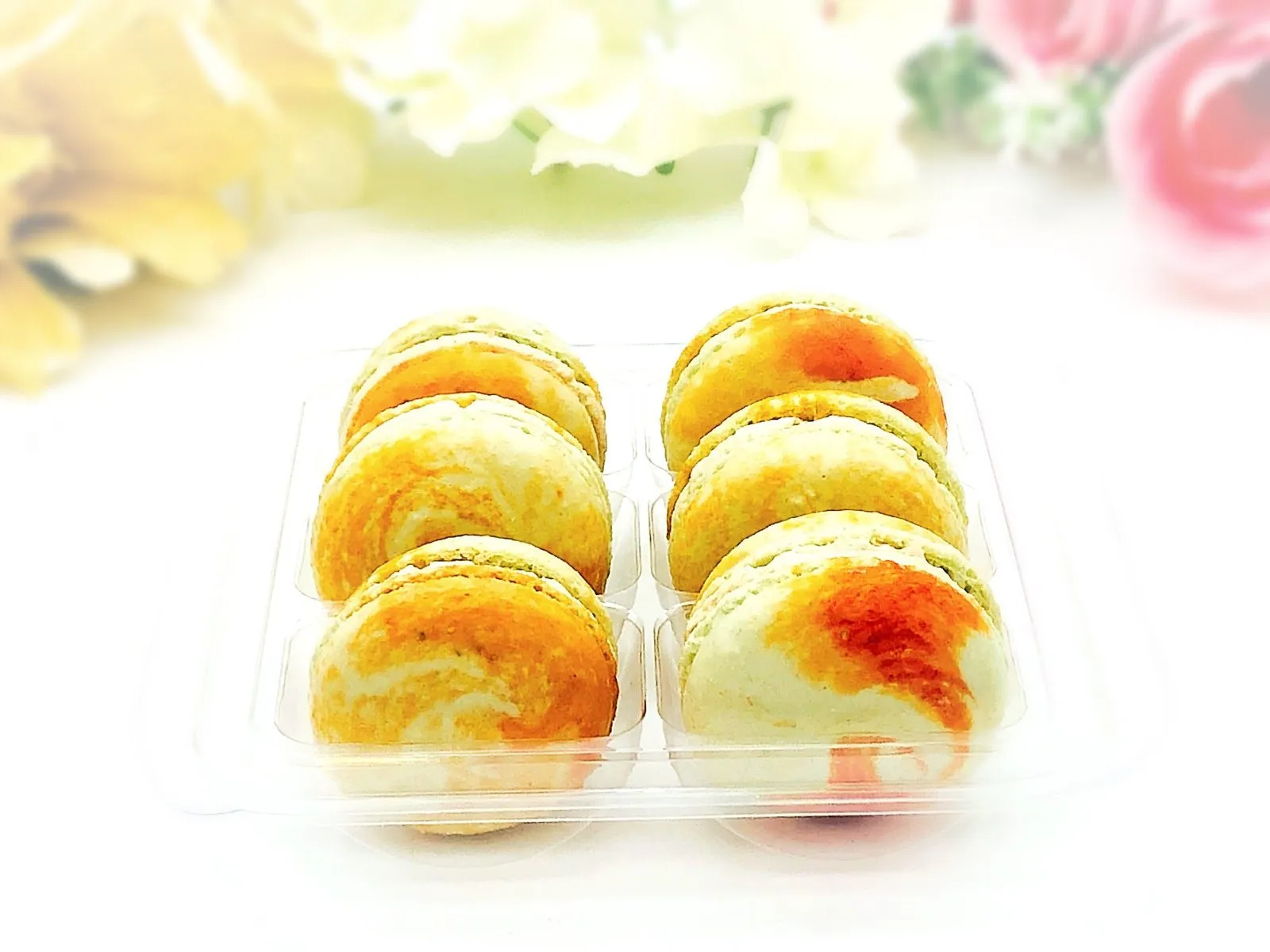 6 Pack  Hokkaido macarons | ideal for celebratory events.