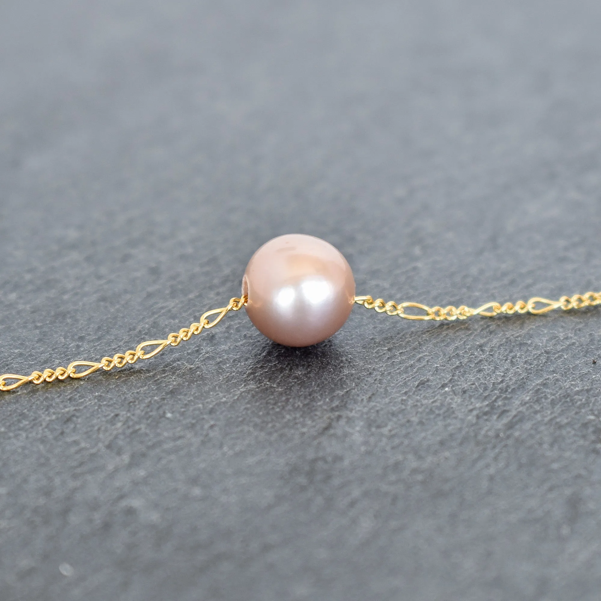 Edison Pearl w/ Figaro Chain