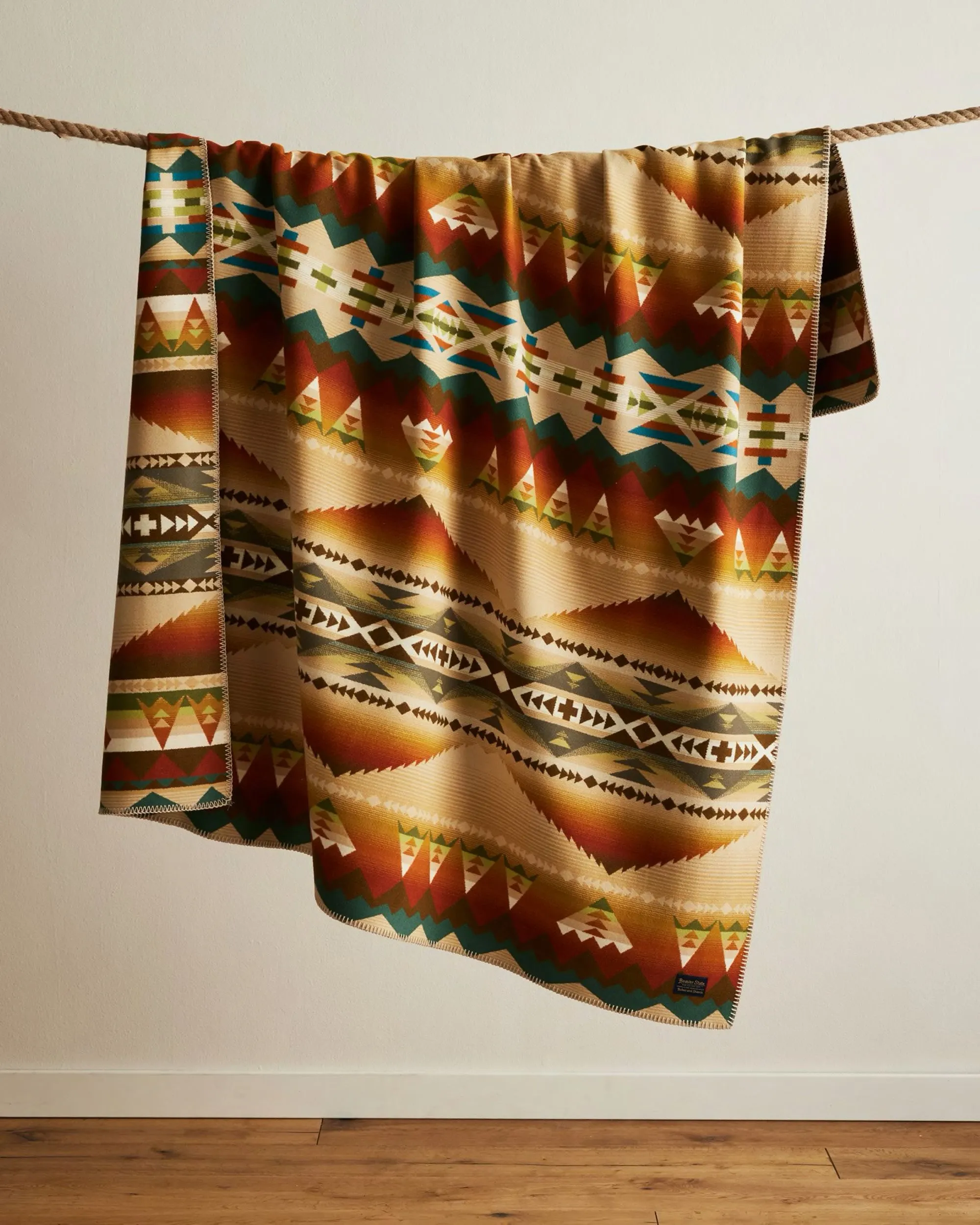 Pendleton Jacquard Unnapped Robe Wool Blanket - Solstice Canyon