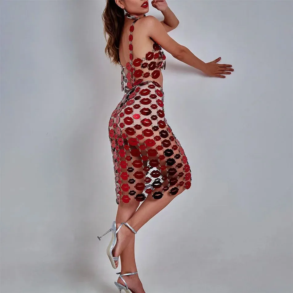 Trendy  Sequins Red Lips Crop Top And Skirt Set