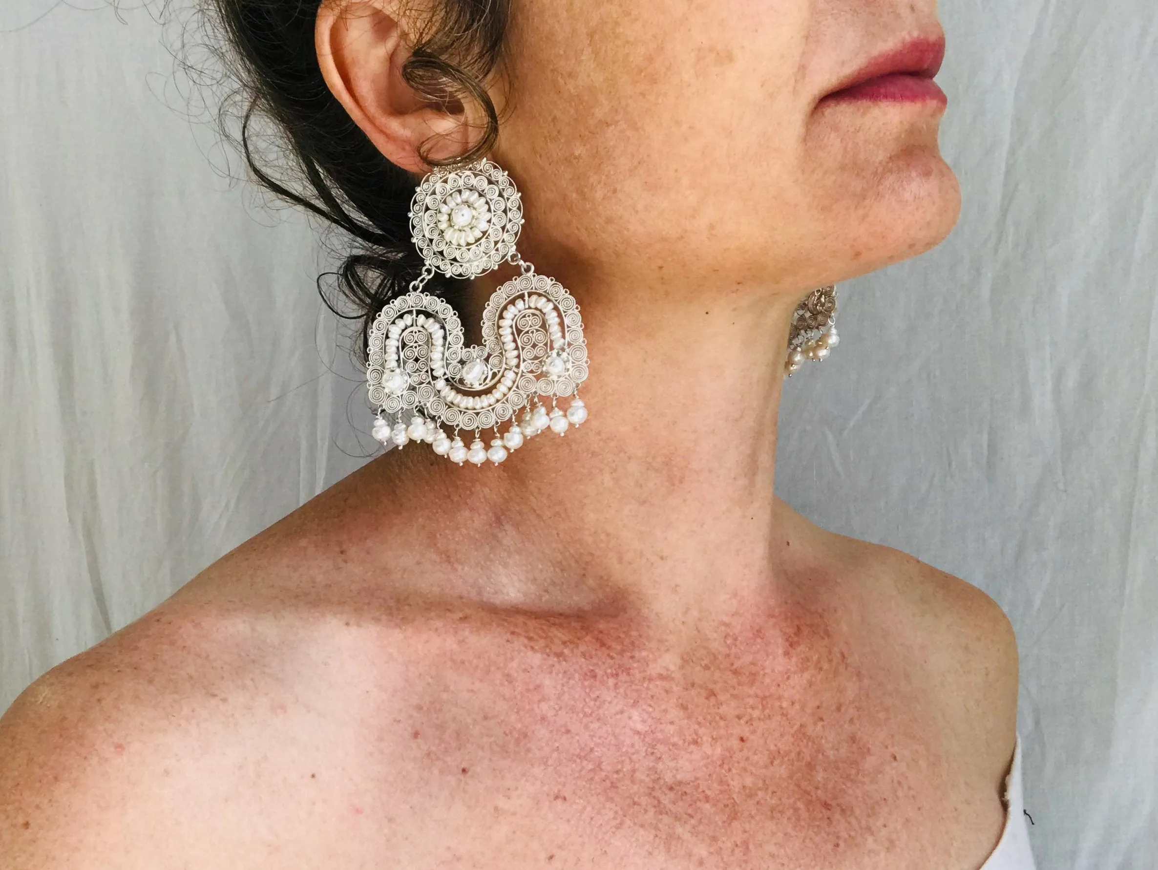 Vintage Oaxacan Filigree Earrings With Pearl. Sterling Silver. Mexico. Frida Kahlo