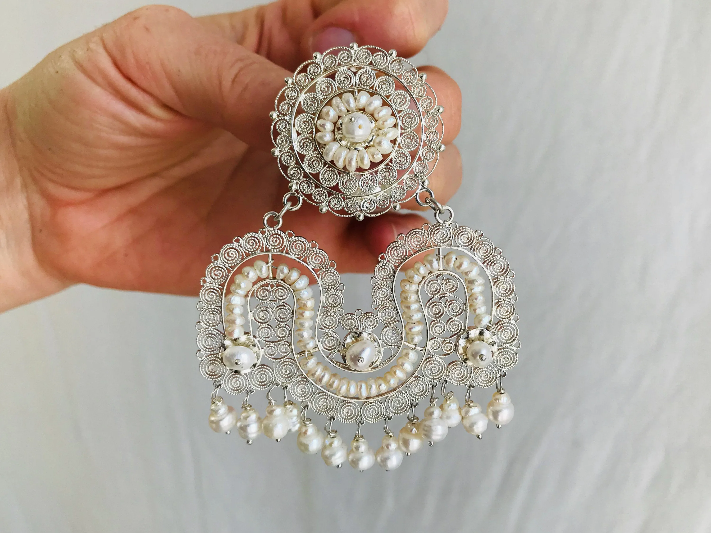 Vintage Oaxacan Filigree Earrings With Pearl. Sterling Silver. Mexico. Frida Kahlo